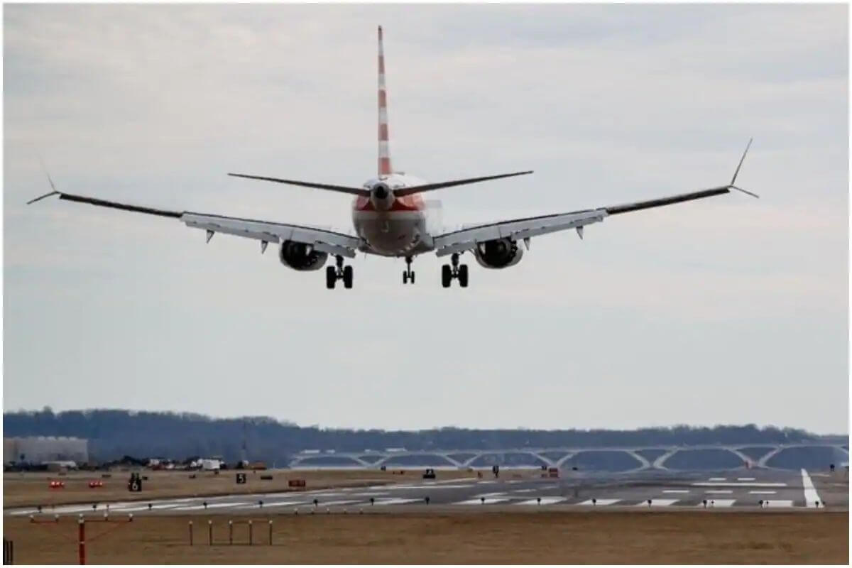 First Chartered Flight Arriving at Dabolim